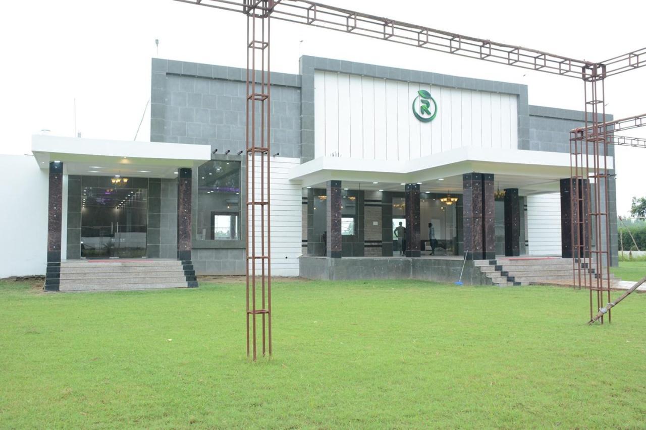 Royal Green Celebrate In Style Saharanpur Esterno foto